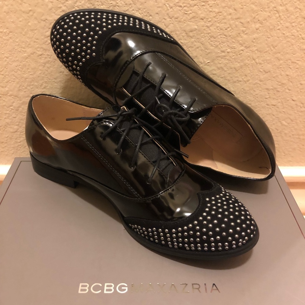 💕HP💕 NEW BCBGMaxAzria Oxford
